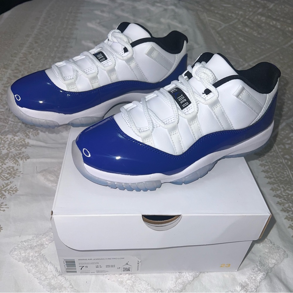 NEW Air Jordan 11 Retro Low ‘White Concord’ Shoes